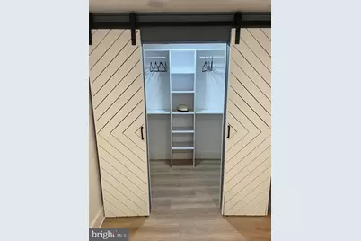 8917 Old Courthouse Road, Vienna, VA 22182 - Photo 11