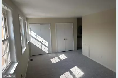 8146 Larkin Lane, Vienna, VA 22182 - Photo 11