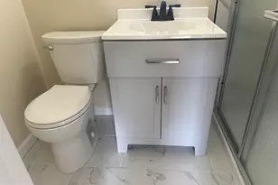 8146 Larkin Ln, Vienna, VA 22182 - Photo 13