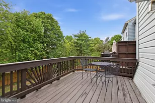 6001 Keble Dr, Alexandria, VA 22315 - Photo 17
