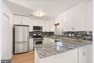 7829 Mount Woodley Place, Alexandria, VA 22306 - Photo 13