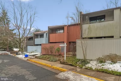 2005 Wethersfield Court, Reston, VA 20191 - Photo 3