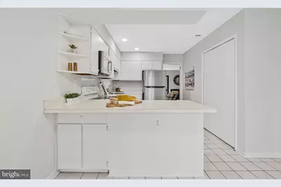 2005 Wethersfield Court, Reston, VA 20191 - Photo 15