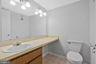 2005 Wethersfield Ct, Reston, VA 20191 - Photo 19