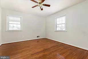 7201 Sydenstricker Rd, Springfield, VA 22152 - Photo 5