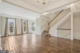 6340 Walking Ln, Alexandria, VA 22312 - Photo 13