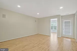 6340 Walking Ln, Alexandria, VA 22312 - Photo 7