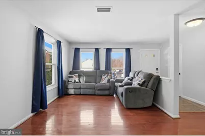 14187 Royal Oak Lane, Centreville, VA 20120 - Photo 5