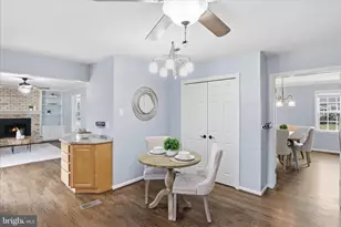 9712 Klimt Ct, Burke, VA 22015 - Photo 9