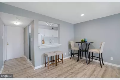 3100 S Manchester Street #909, Falls Church, VA 22044 - Photo 5