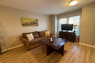 6012 Chestnut Hollow Ct, Centreville, VA 20121 - Photo 3