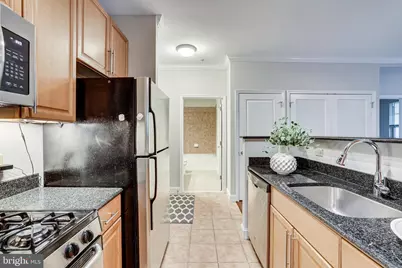 11770 Sunrise Valley Drive #325, Reston, VA 20191 - Photo 15