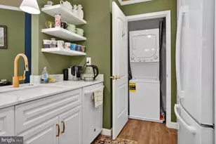 7703 Lafayette Forest Dr, Annandale, VA 22003 - Photo 21