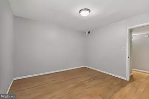 3179 Summit Square Dr, Oakton, VA 22124 - Photo 23