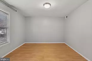 3179 Summit Square Dr, Oakton, VA 22124 - Photo 25