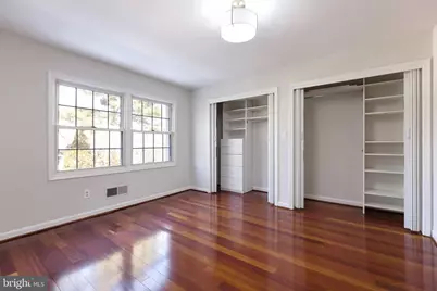 8218 Carrleigh Parkway #10, Springfield, VA 22152 - Photo 9