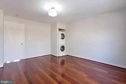 8218 Carrleigh Parkway #10, Springfield, VA 22152 - Photo 11