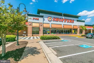 7514 Snowpea Ct, Alexandria, VA 22306 - Photo 23