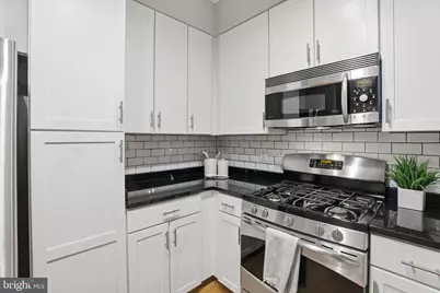 4490 Market Commons Drive #112, Fairfax, VA 22033 - Photo 7