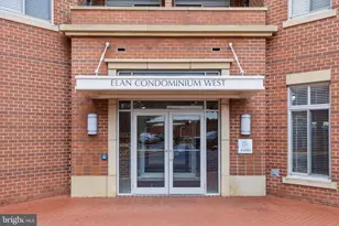 4490 Market Commons Dr, Fairfax, VA 22033 - Photo 39