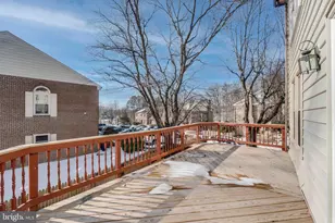 7713 Bristol Square Ct, Springfield, VA 22153 - Photo 35