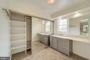 7713 Bristol Square Ct, Springfield, VA 22153 - Photo 23