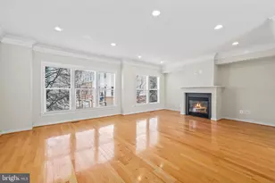 12133 Tribune St, Fairfax, VA 22033 - Photo 3