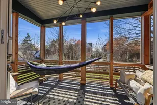 1433 Buena Vista Ave, McLean, VA 22101 - Photo 3