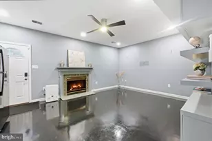 1433 Buena Vista Ave, McLean, VA 22101 - Photo 41