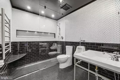 1433 Buena Vista Avenue, McLean, VA 22101 - Photo 5