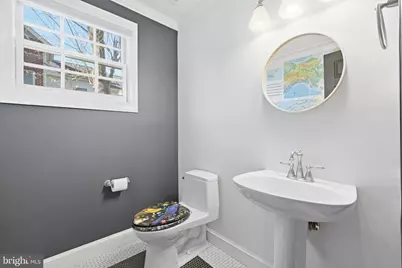 1433 Buena Vista Avenue, McLean, VA 22101 - Photo 7