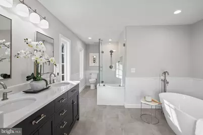 10225 Forest Lake Drive, Great Falls, VA 22066 - Photo 37