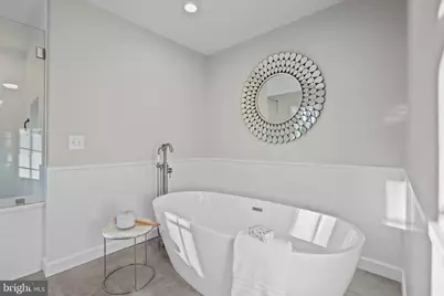 10225 Forest Lake Drive, Great Falls, VA 22066 - Photo 41