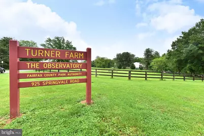 10225 Forest Lake Drive, Great Falls, VA 22066 - Photo 99