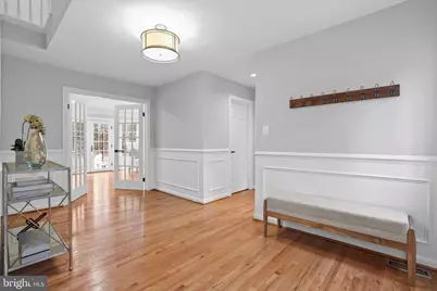 10225 Forest Lake Drive, Great Falls, VA 22066 - Photo 27