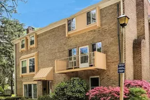 3769 Persimmon Cir, Fairfax, VA 22031 - Photo 1