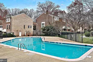 3769 Persimmon Cir, Fairfax, VA 22031 - Photo 47