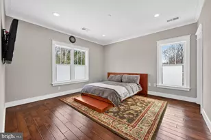 9222 Brian Dr, Vienna, VA 22180 - Photo 65