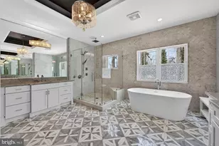 9222 Brian Dr, Vienna, VA 22180 - Photo 5