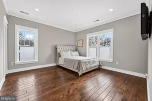 9222 Brian Dr, Vienna, VA 22180 - Photo 71