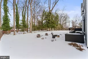 9222 Brian Dr, Vienna, VA 22180 - Photo 91