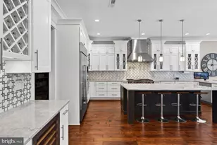 9222 Brian Dr, Vienna, VA 22180 - Photo 23