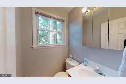 2527 Bull Run Court, Vienna, VA 22180 - Photo 9