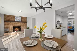 5570 Caithness Ct, Fairfax, VA 22032 - Photo 13