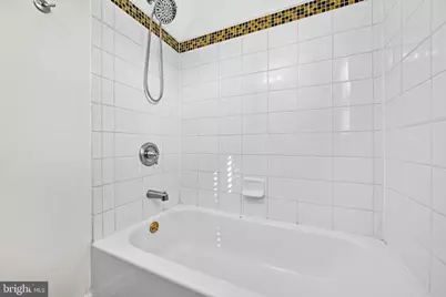 6813 Derrell Court, Alexandria, VA 22307 - Photo 23