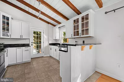 6813 Derrell Court, Alexandria, VA 22307 - Photo 11