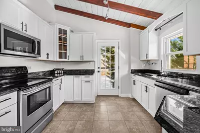 6813 Derrell Court, Alexandria, VA 22307 - Photo 13