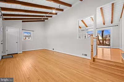 6813 Derrell Court, Alexandria, VA 22307 - Photo 7