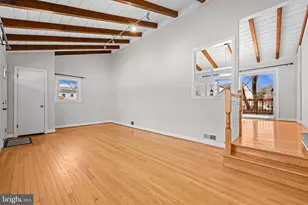 6813 Derrell Ct, Alexandria, VA 22307 - Photo 7