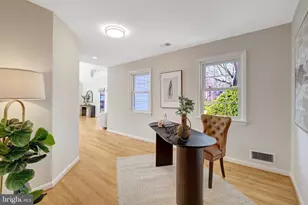 9127 Southwick St, Fairfax, VA 22031 - Photo 43